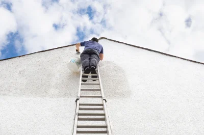 Peinture extérieure à Bustince-Iriberry — façades et ravalement